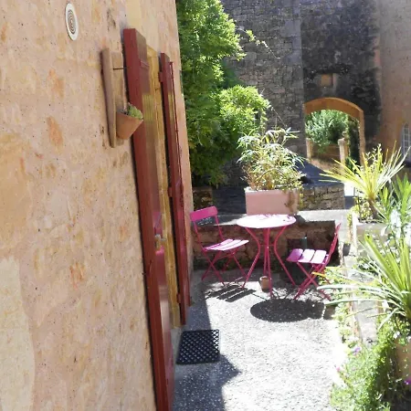Biron, 2 Pièces, 2 Personnes - Fr-1-616-122 Appartamento *